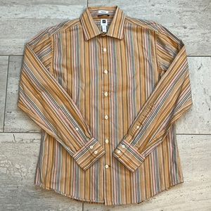 Gap Mens button down shirt size medium